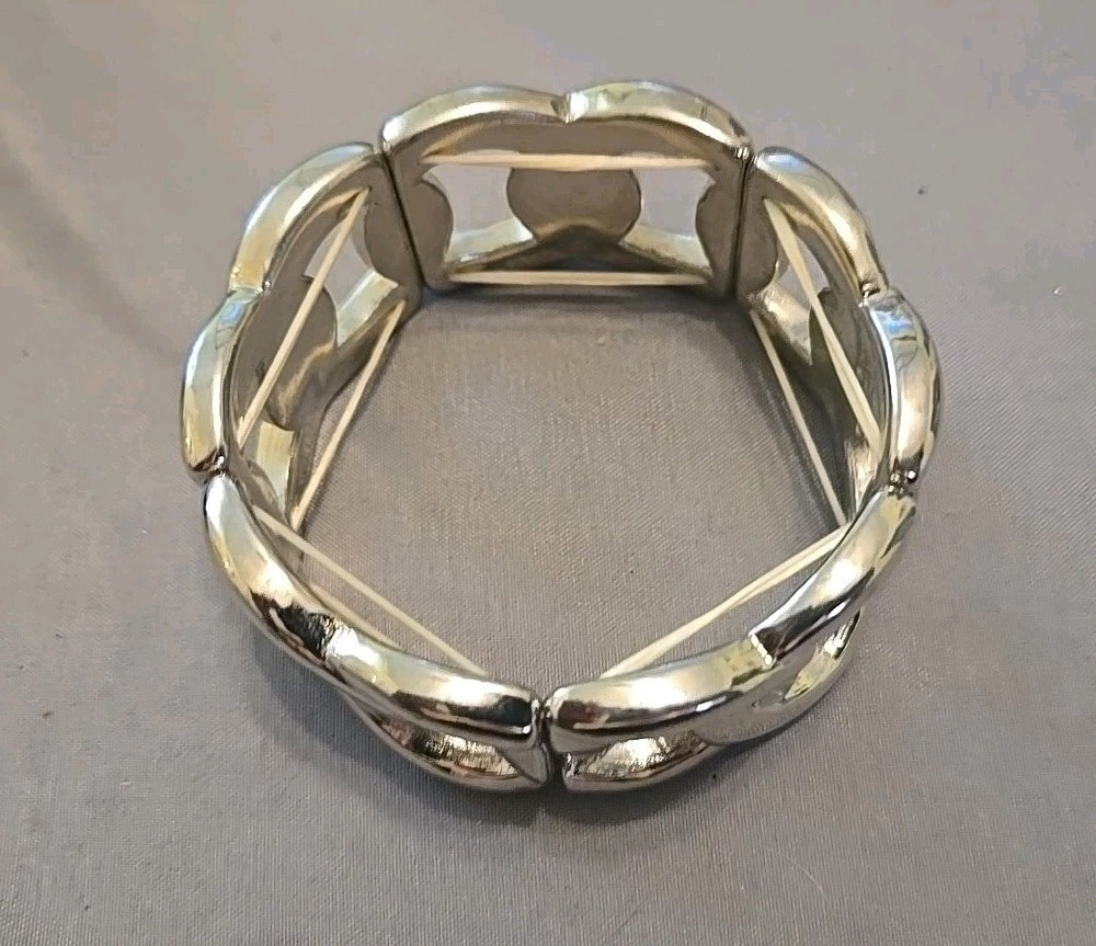 6 Vintage Silver Tone Stretch Bracelets