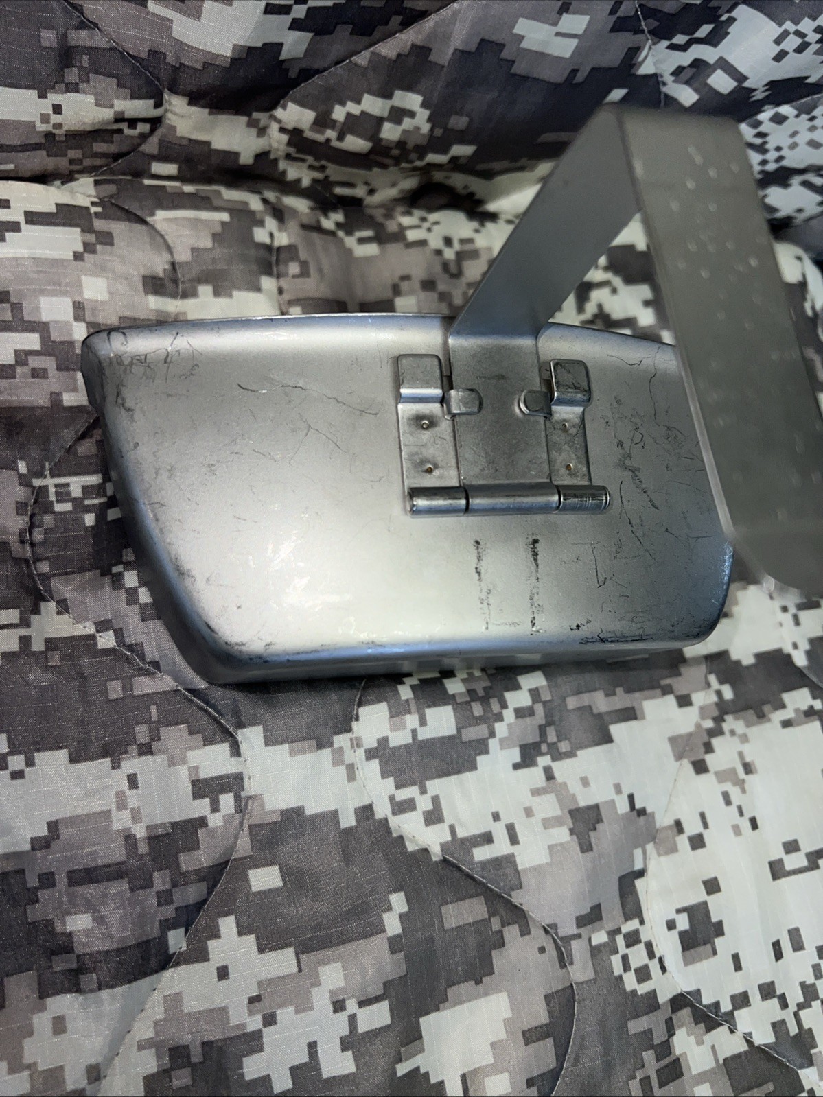 G.I. Army US Military Surplus Arctic Canteen Cup Built In Handle WYOTT NICE A-19