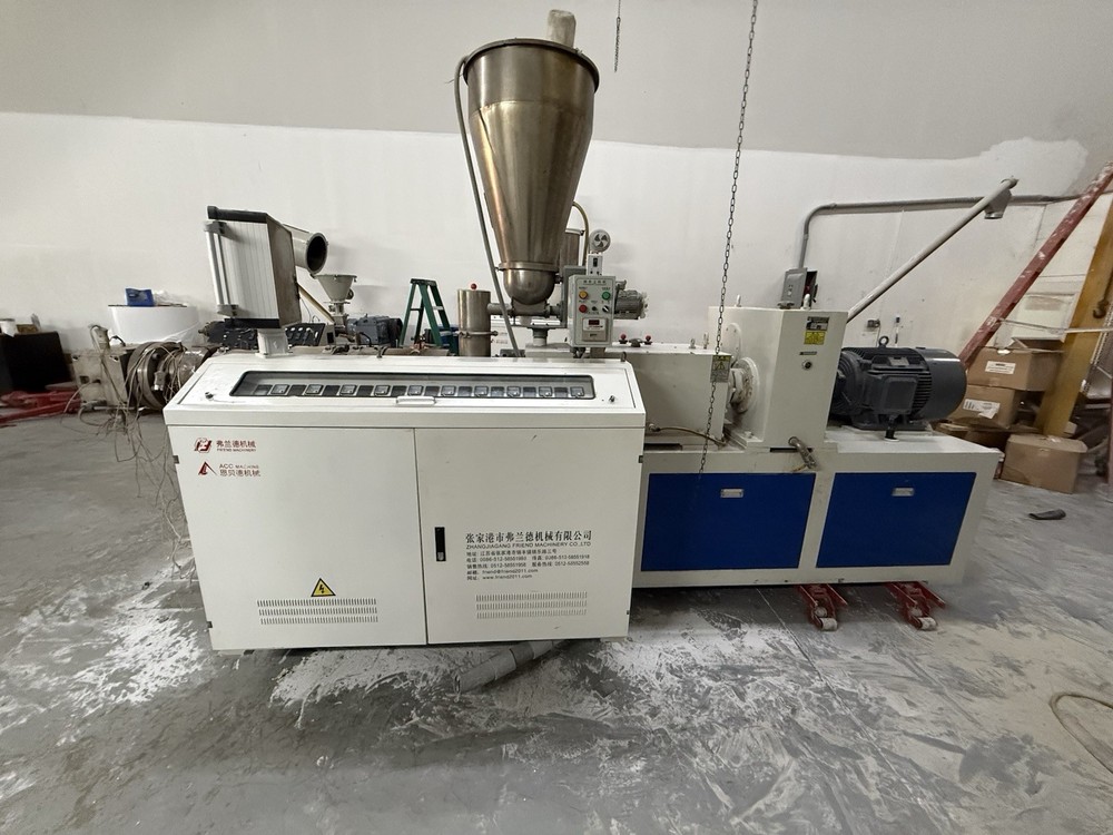 Twin SJSZ65/132 PVC Co-Extruder