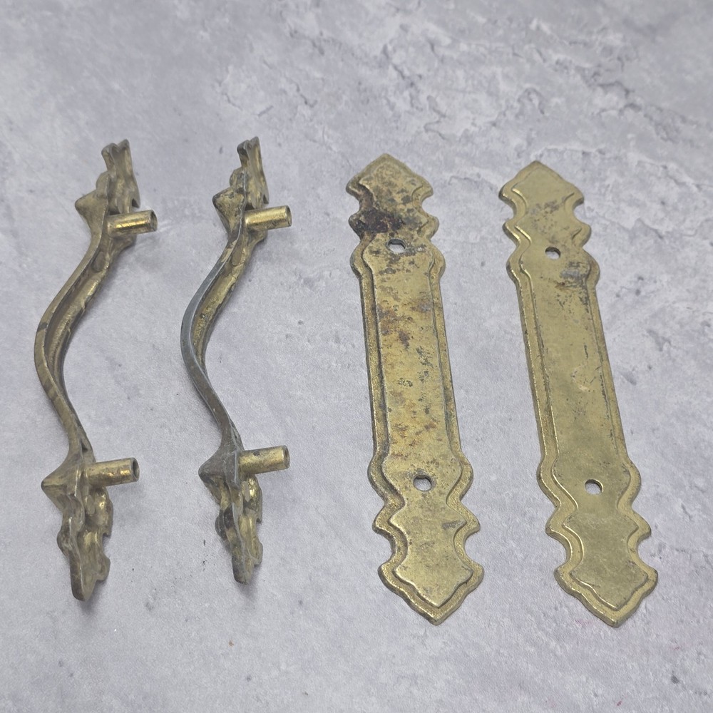 2 Drawer Pull Handle & Backplate 5.75" Brass Colored 3" Centers