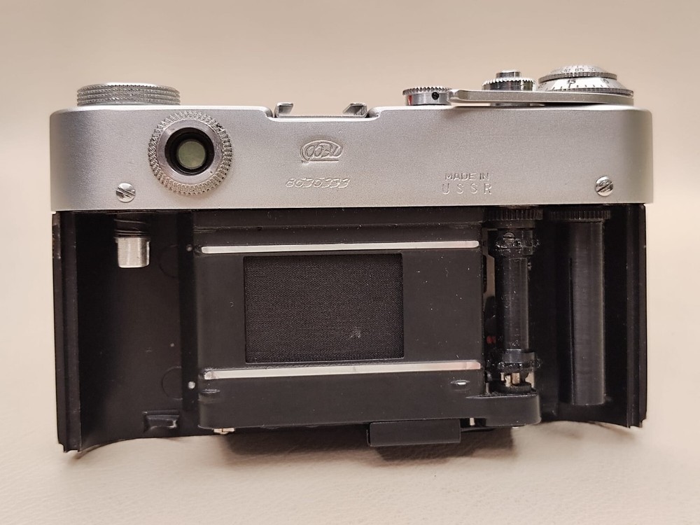 FED 3 camera + Industar-61 2.8/52 M39