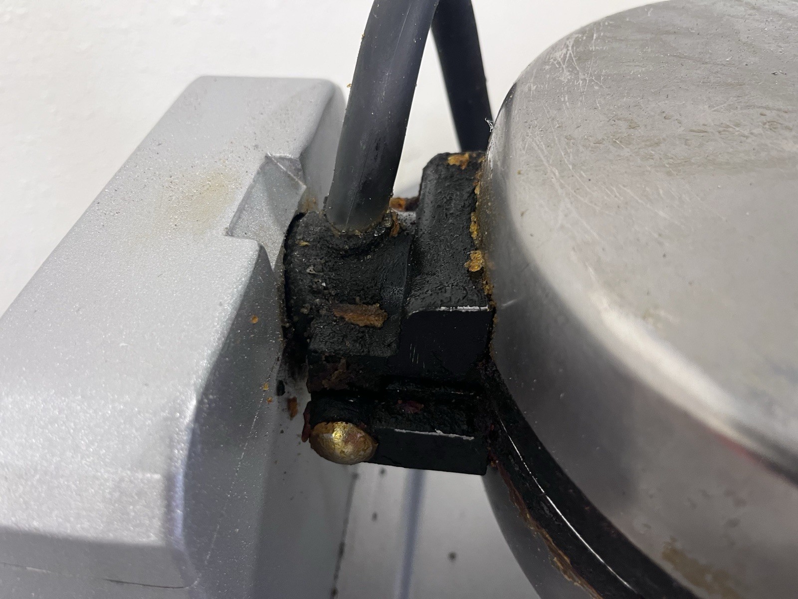 WARING COMMERCIAL BELGIAN WAFFLE MAKER WW180X *READ