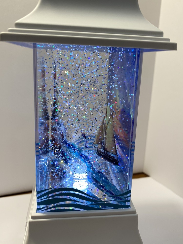Cracker Barrel Nautical Aquarium Glitter Globe Lighted Night Light