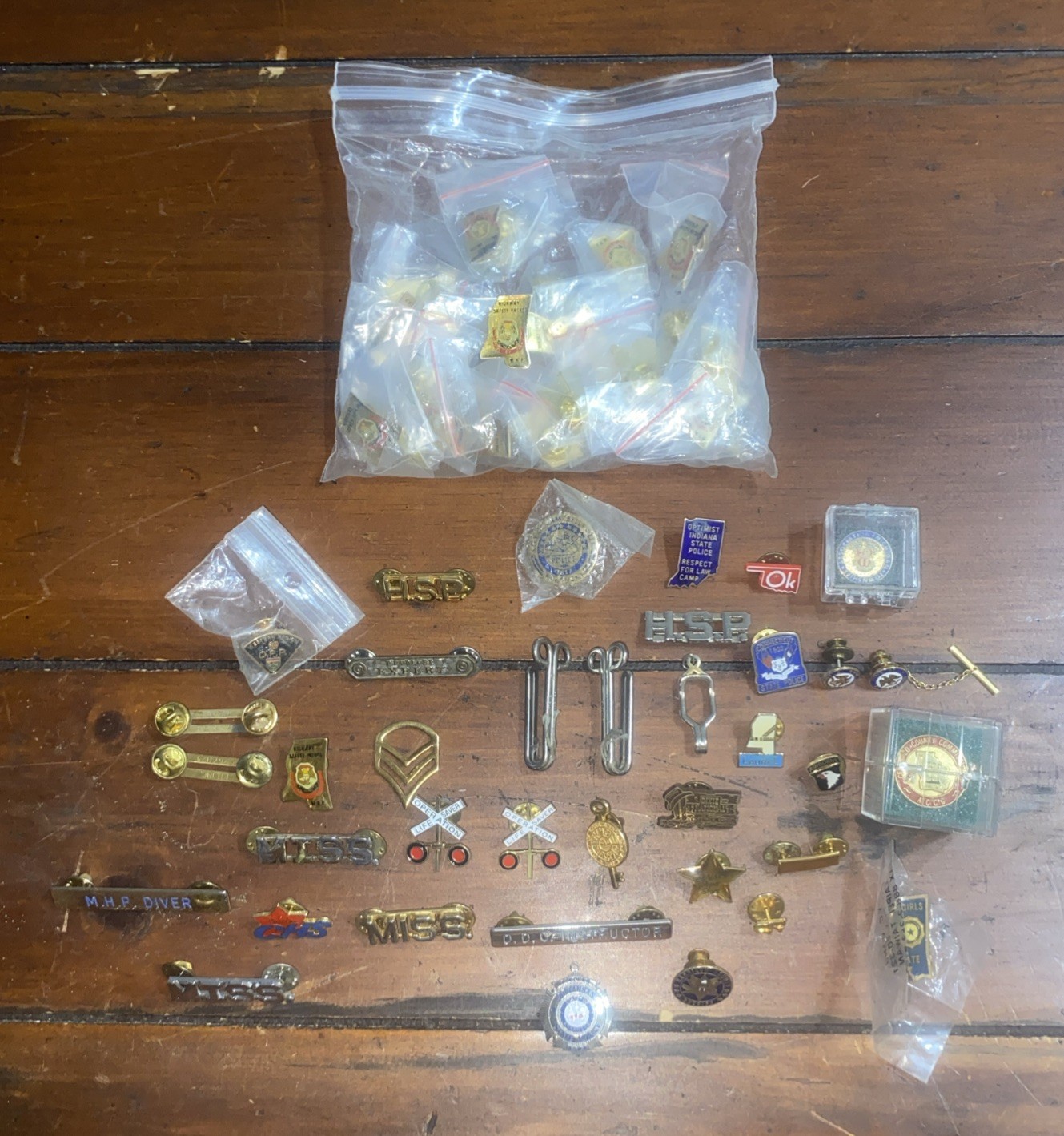 ￼ Lot Of Pins, Law-Enforcement And Odds And Ends ￼