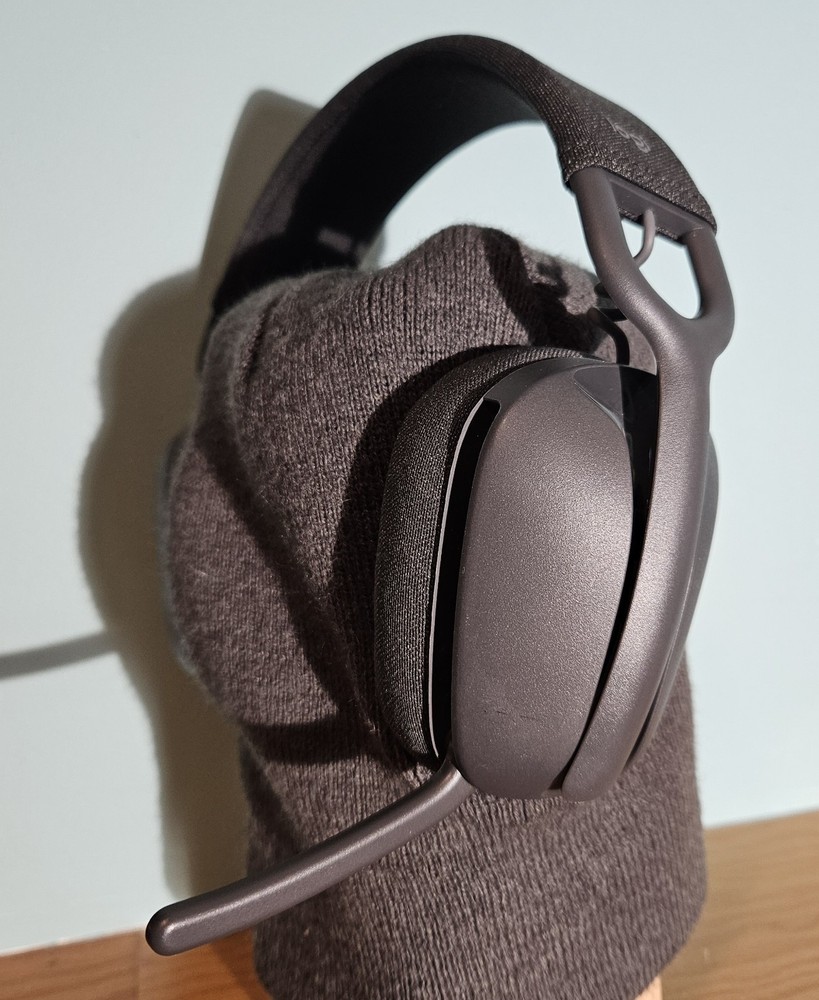 Logitech Zone Vibe 125 Graphite Bluetooth Wireless Over-Ear Headset- No Receiver