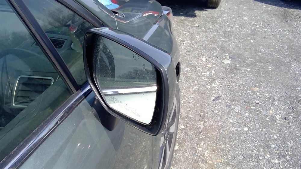 Used Automatic Transmission Shift Lever Assembly fits: 2018 Subaru Forester Gra