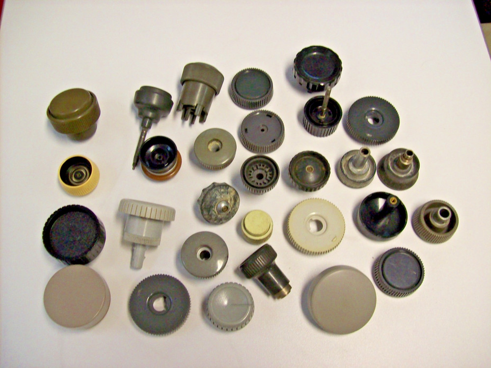MISCELLANEOUS TYPEWRITER KNOBS