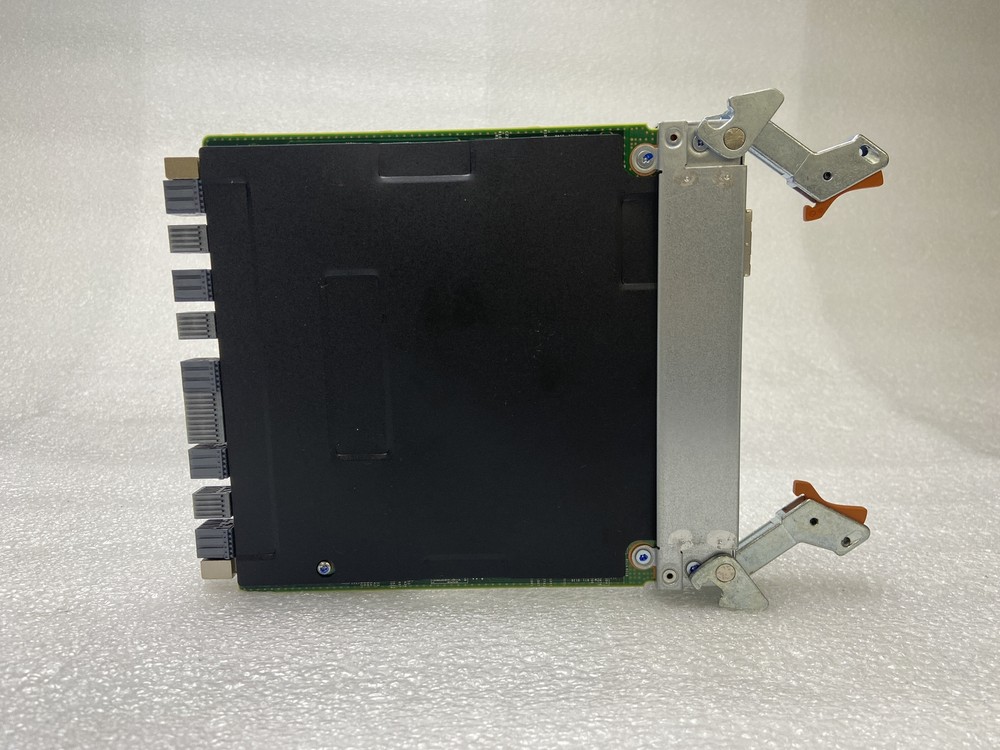 303-396-000B-00 EMC 12GB SAS LCC Controller Module for Unity DAE Series PULLED