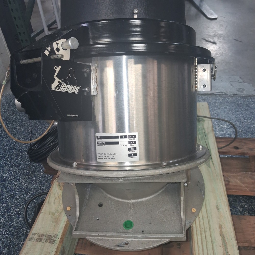 Conair Material Hopper With Vaccum Motor. Model AL 5 With Loader Control