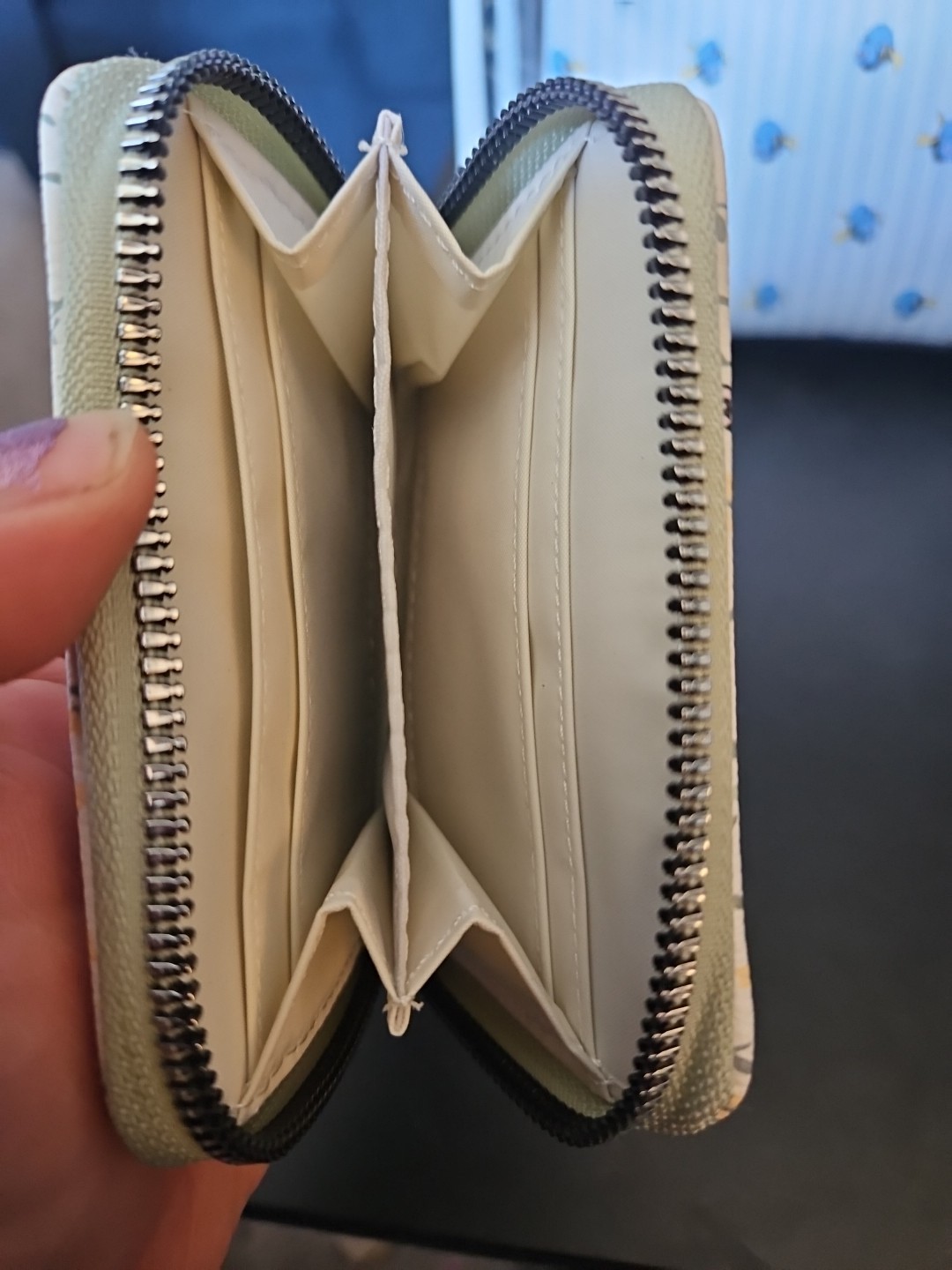 Disney Winnie The Pooh Zipper Wallet NEW WITH TAGS!