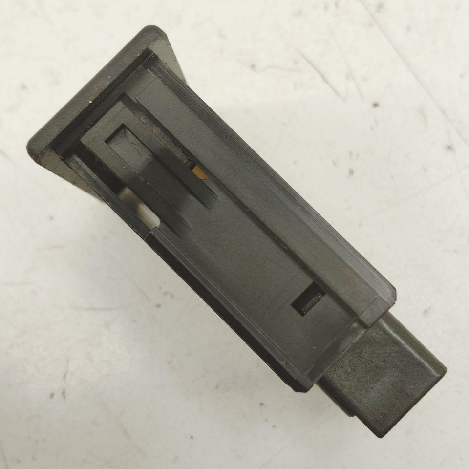 Chrysler 300 USB Plug In Hub Port 2017 2018 2019