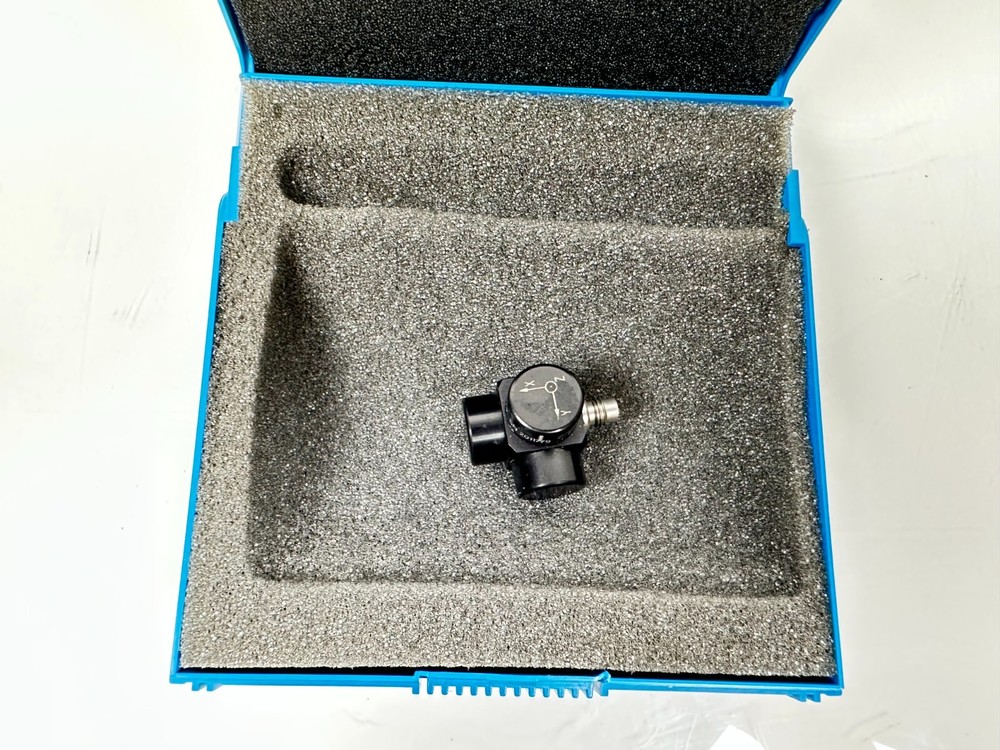 Kistler 8692C5M1 0-65C Accelerometer Nominal Sensor Axis