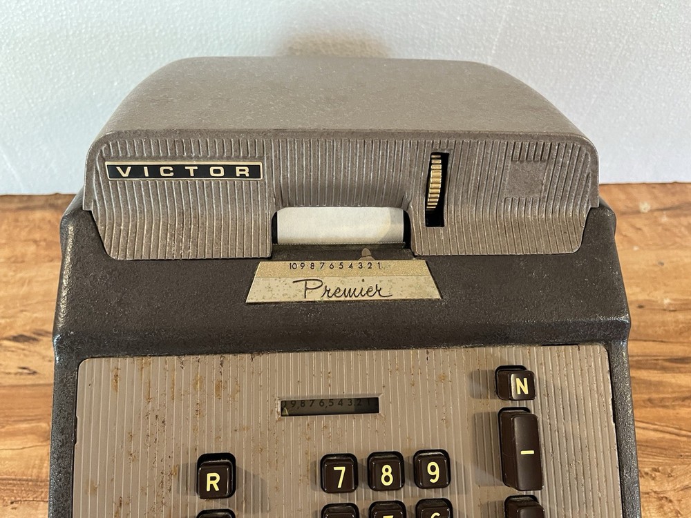 Vintage Victor Premier Electrical Calculator Adding Machine 71-85-54