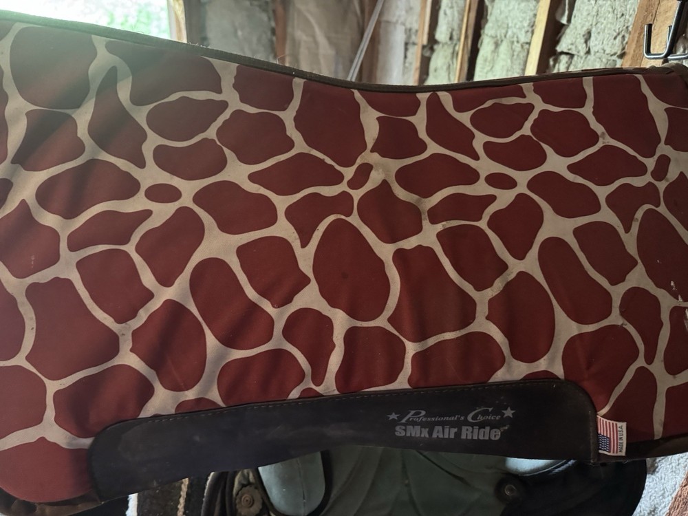 Saddle Pad 30x30