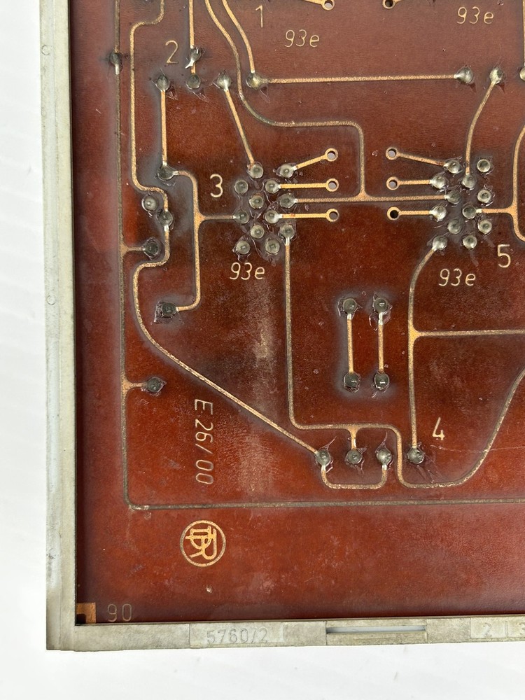 Barmag Electronic E26/00 Circuit Board with 4 Relays E2600