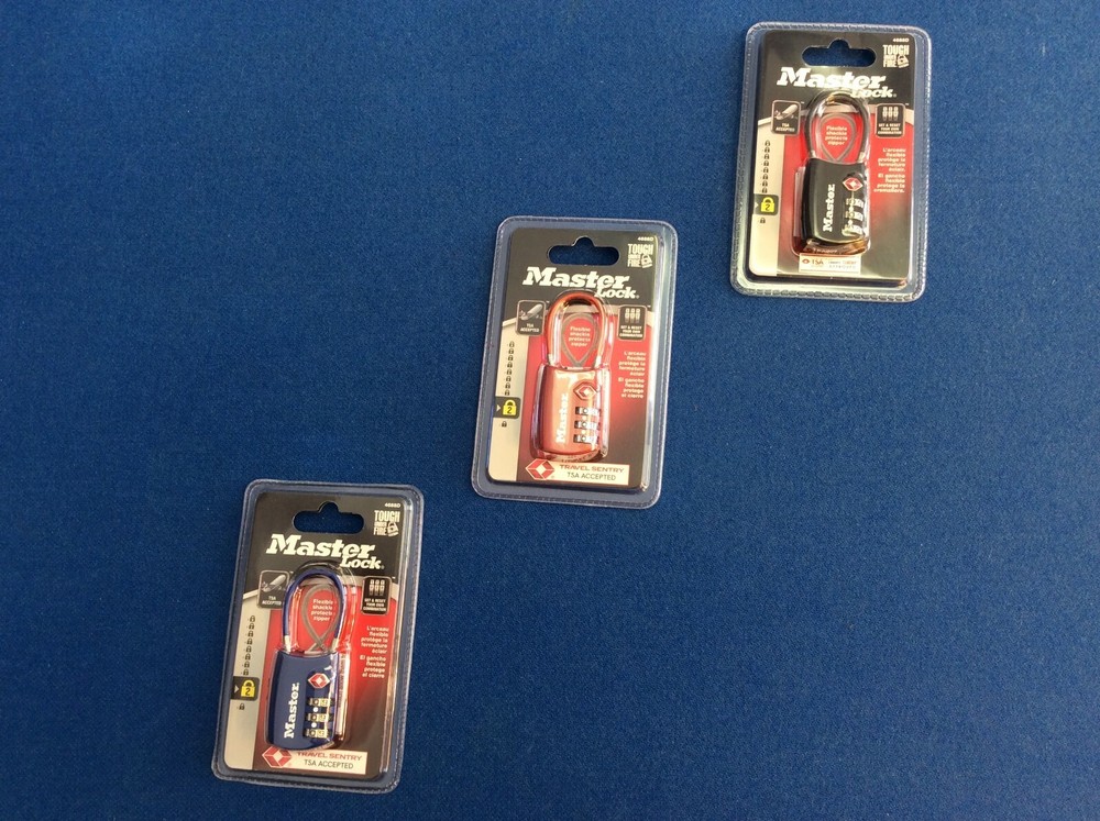 Lock : Master Lock travel combination padlock,  set your own combination, colors