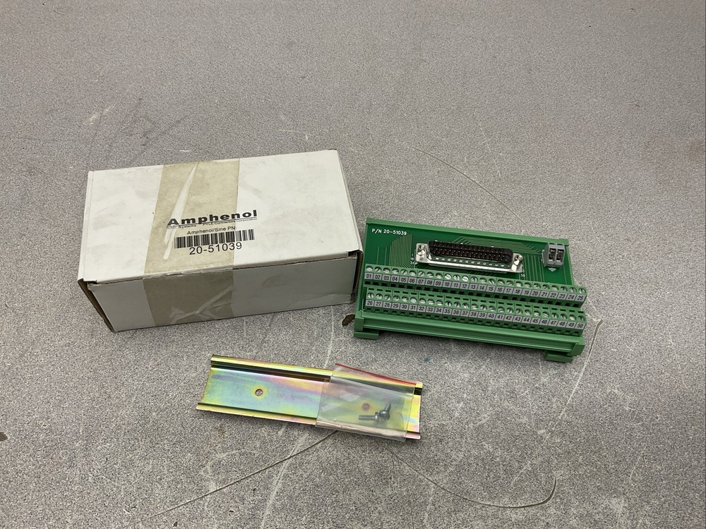 NEW Amphenol 20-51039 Connector Block