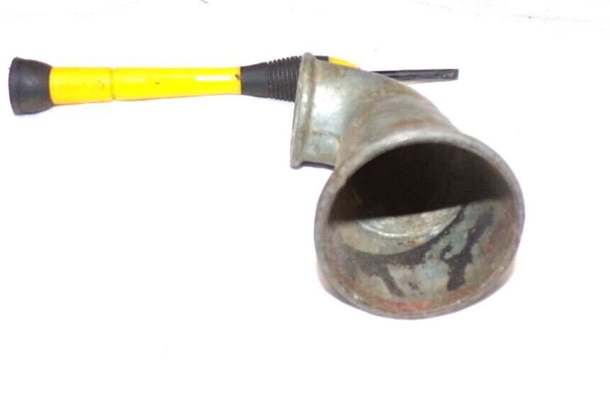 TOY DISC PHONOGRAPH HORN