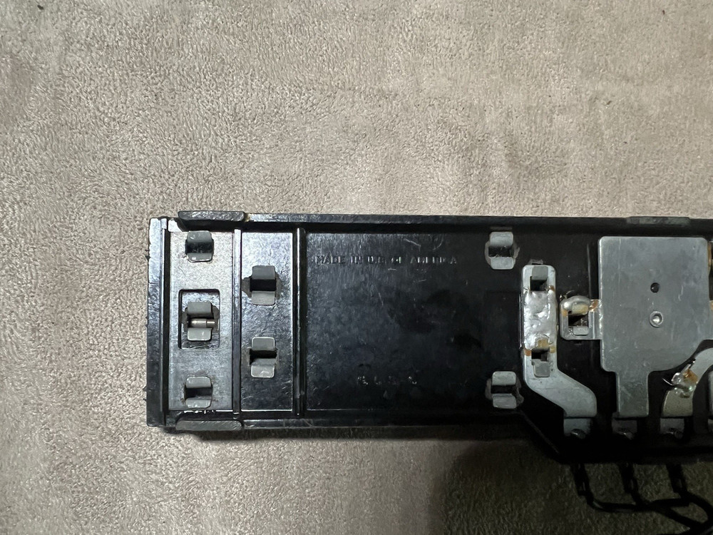 Vintage Lionel O Gauge Remote Control Track Section