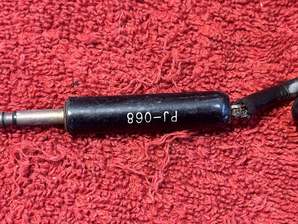 ELECTRO-VOICE MODEL 205-STC DIFFERENTIAL HANDHELD MICROPHONE