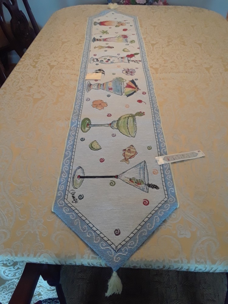 Table Runner Mostly Blue Drink Design 80x14 Pointed Shape Not-Lined Unbranded