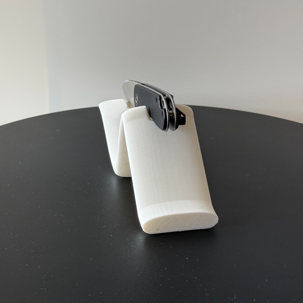 3D Printed Wave Knife Stand - EDC Knife Display Holder - White PLA