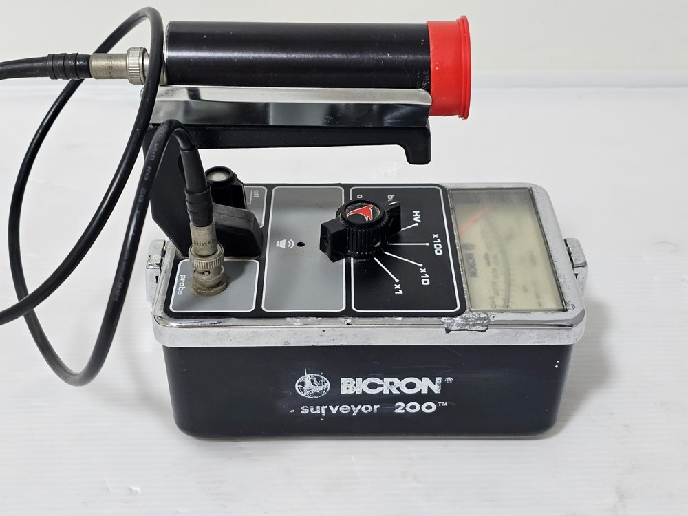 Bicron Surveyor 200 Meter Geiger Counter w/ Probe