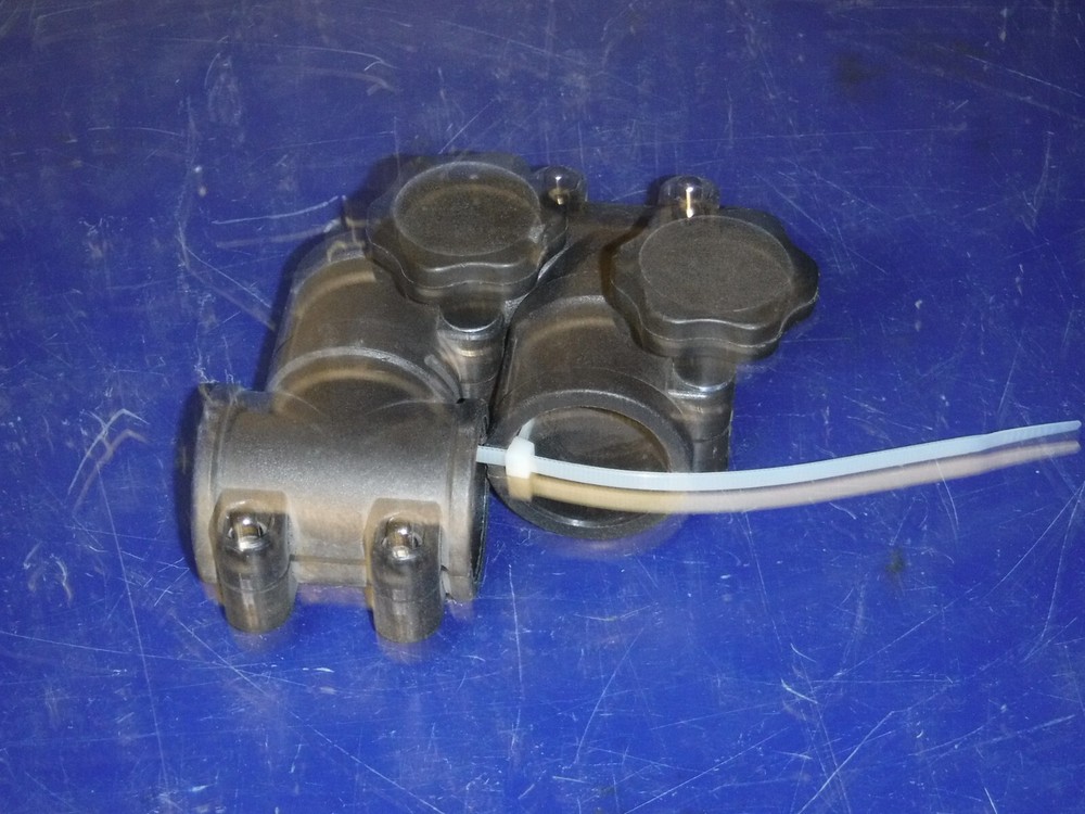 2 - UNIVERSAL UNF-150 STYLE Mount Brackets. T-Style Lighting Crossbar Bracket.