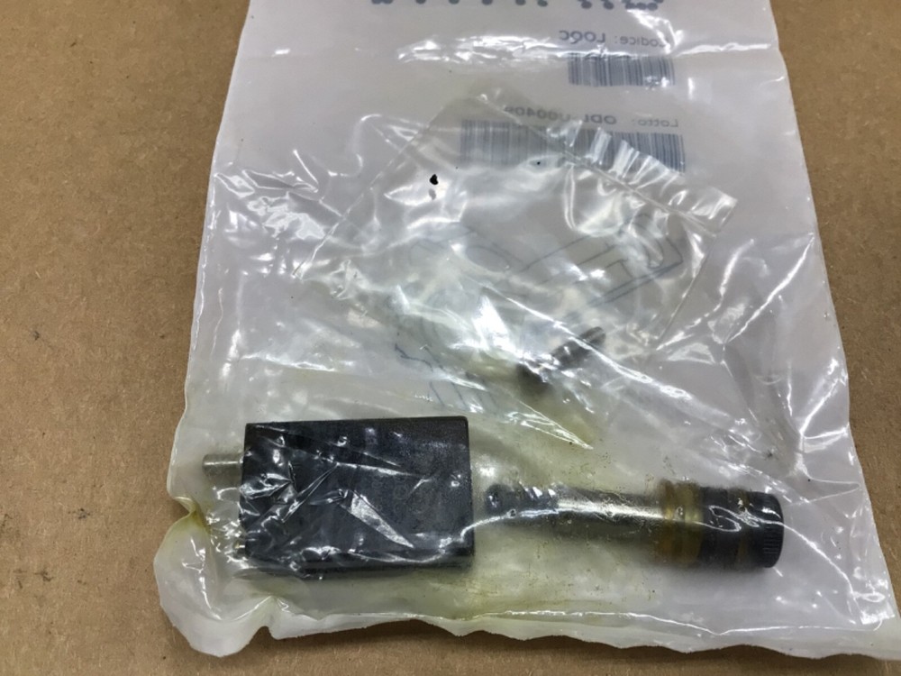EMI 5013 Gimatic ODL-U00409 Lock Unit Quick Changer Sensor Feedback #4002K51IAC