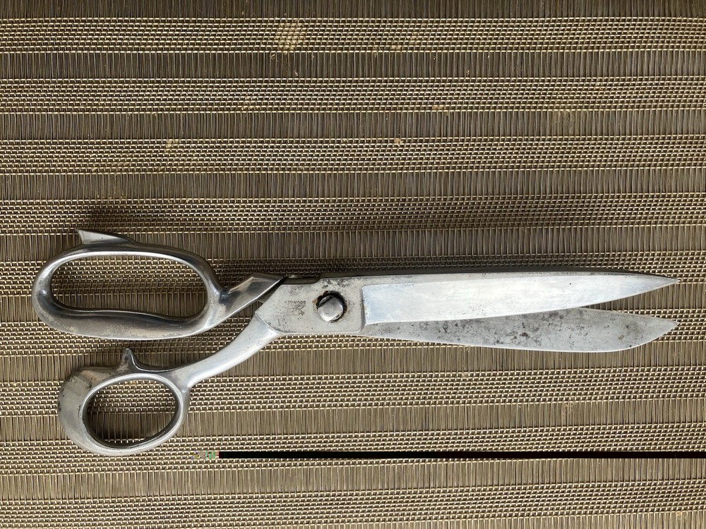 Vintage Solingen Sewing Scissors