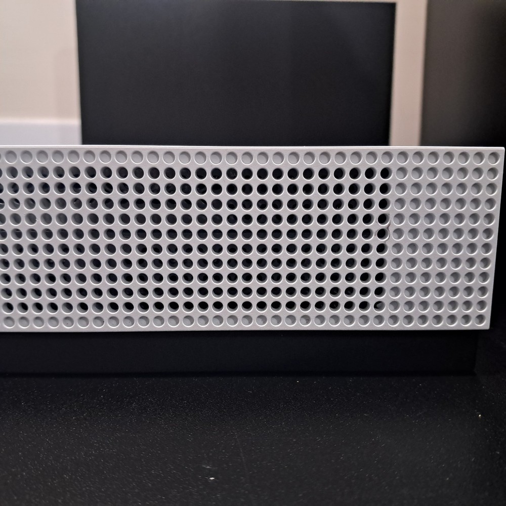 Xbox One S White 1 Console Disc Version & Controller HDR 4K Enhanced Microsoft