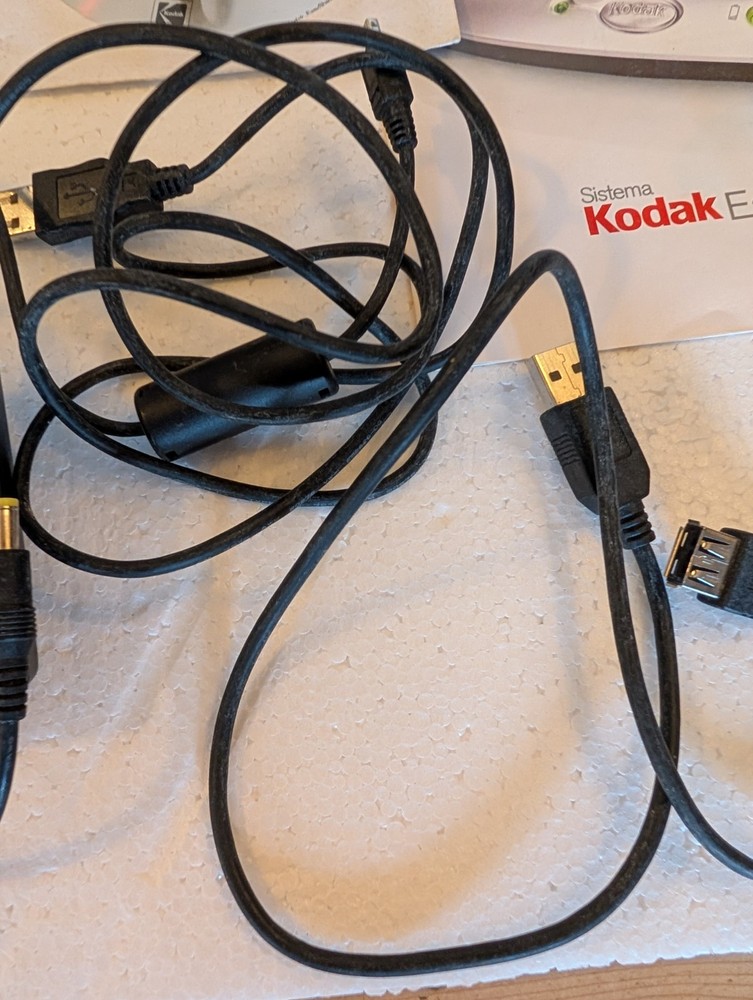 Kodak Easy Share Camera & Dock Stn Spares Repairs Untested