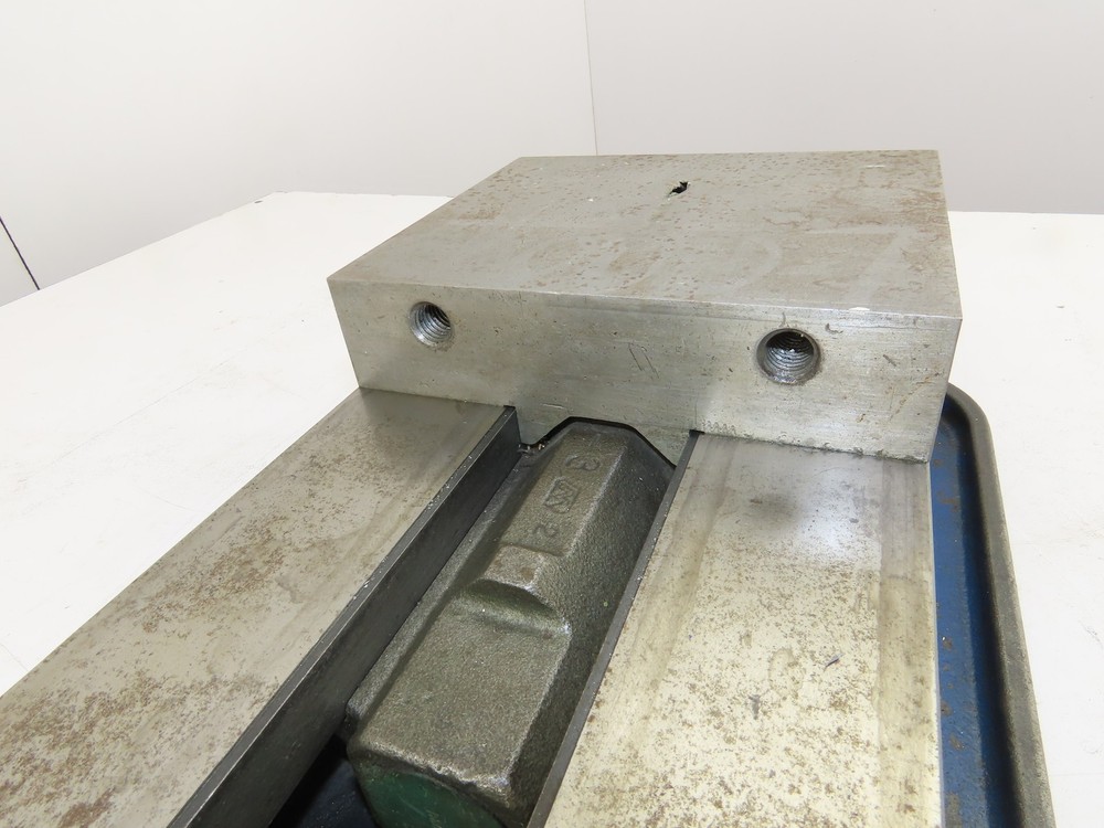 Kurt D810-1-CA Anglock Precision 8" Milling Machine Vise D810 with Handle