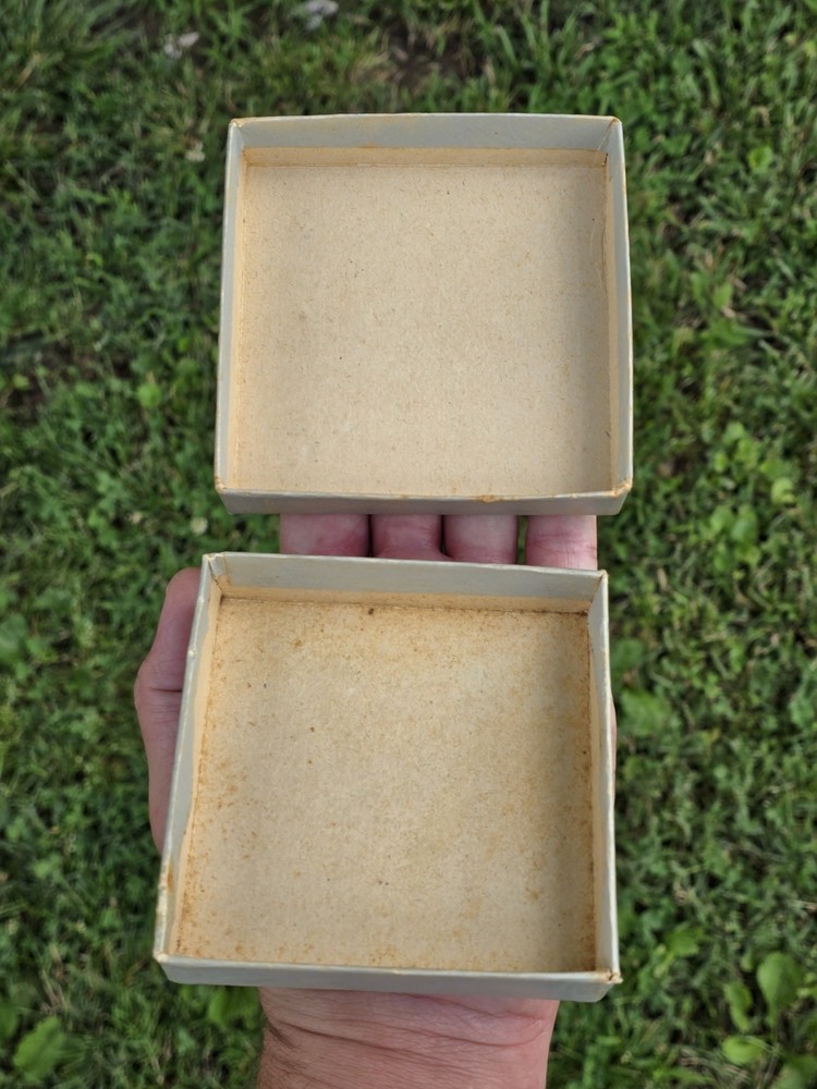 Vtg Patsy Puff Powder Makeup Puff Doll Face Box * Old Display Box Only * See Pic