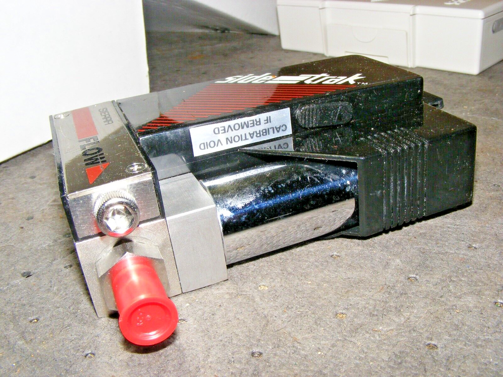 840L-2-OV1-SV1-E-V1-S1 Mass Flow Controller Sierra Instruments (b)