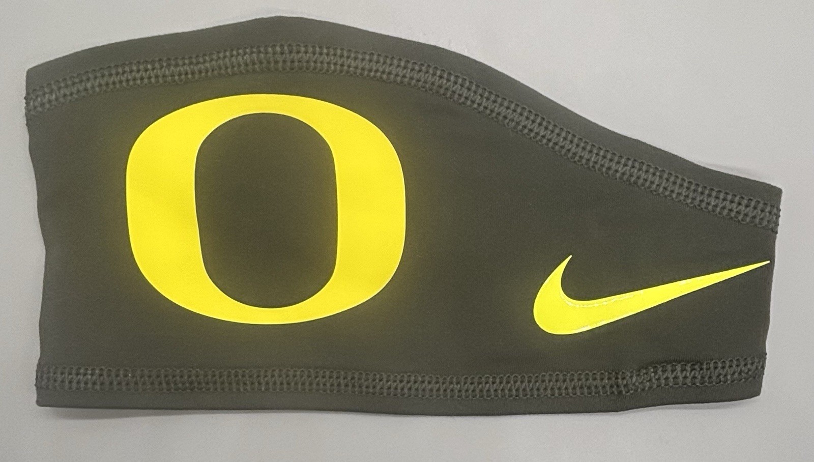 Nike Team Issued Oregon GO DUCKS PLAYER EXCLUSIVE Skull Wrap Cap 1 Size Fits NEW