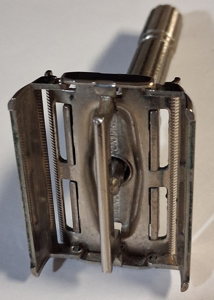 Gillette Slim Adjustable N-2