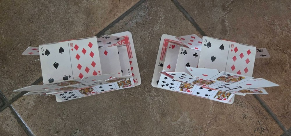 2 Appearing Card Castles Magic Mentalism Tricks