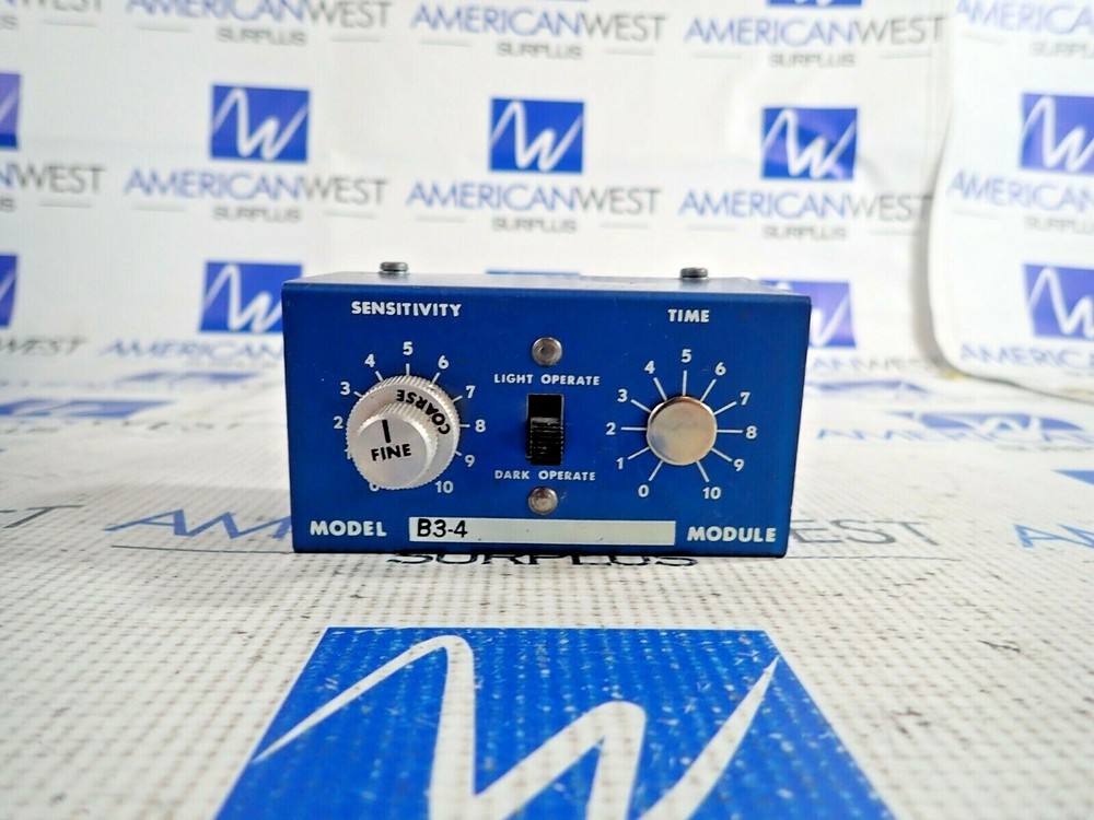 BANNER  B3-4 PHOTOELECTRIC AMPLIFIER LOGIC MODULE