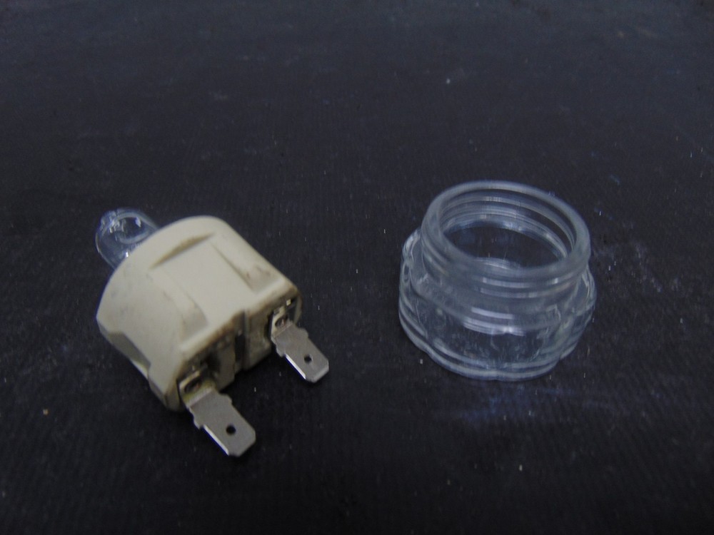Maytag Range MFES6030RZ Light Assembly W11634772