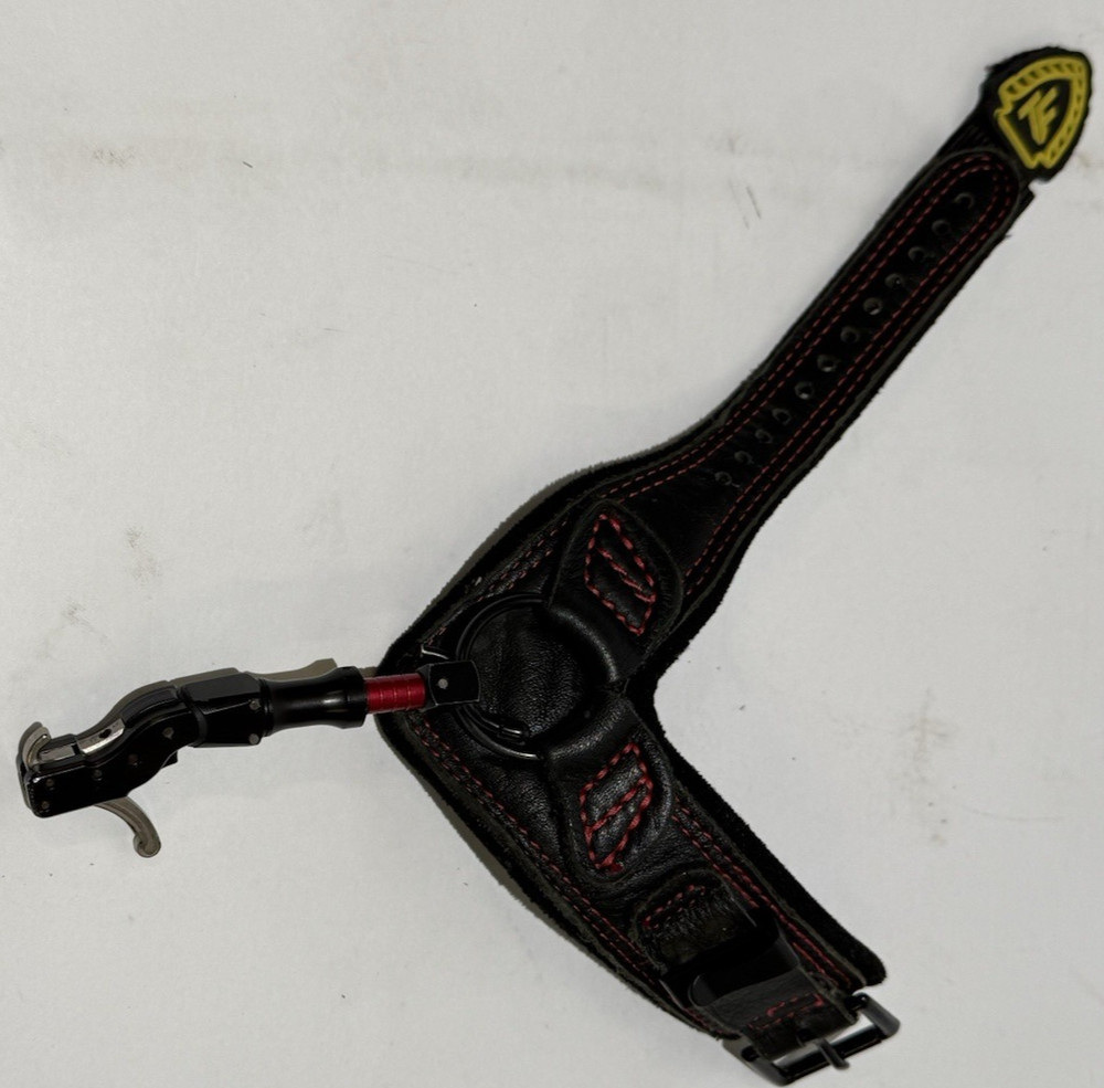 Tru-Fire Hardcore Max Buckle Foldback Archery Bow Release Black / Red