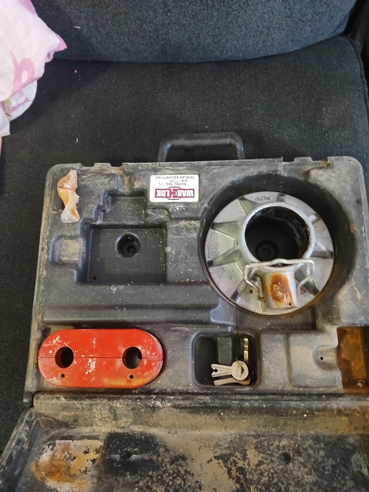 warlok trailer security lock Model TSK-11B