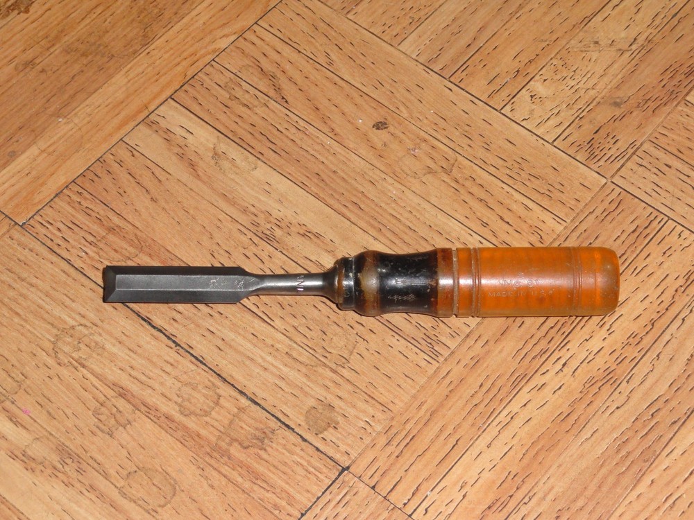 Vintage Stanley No.61 (7" x 1/2" Chisel