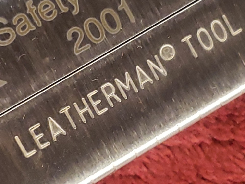 Leatherman ~ PST Multi tool 1101 1201 Date Codes Safety Award 2001 print
