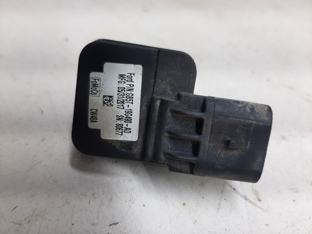 Camera/Projector Camera Rear Fits 17-19 EXPLORER 851283