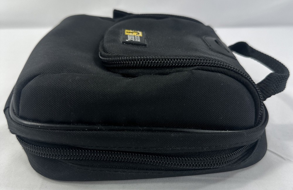 Case Logic CD Case 24 Capacity Black Nylon Carrying Case w/Handle EUC