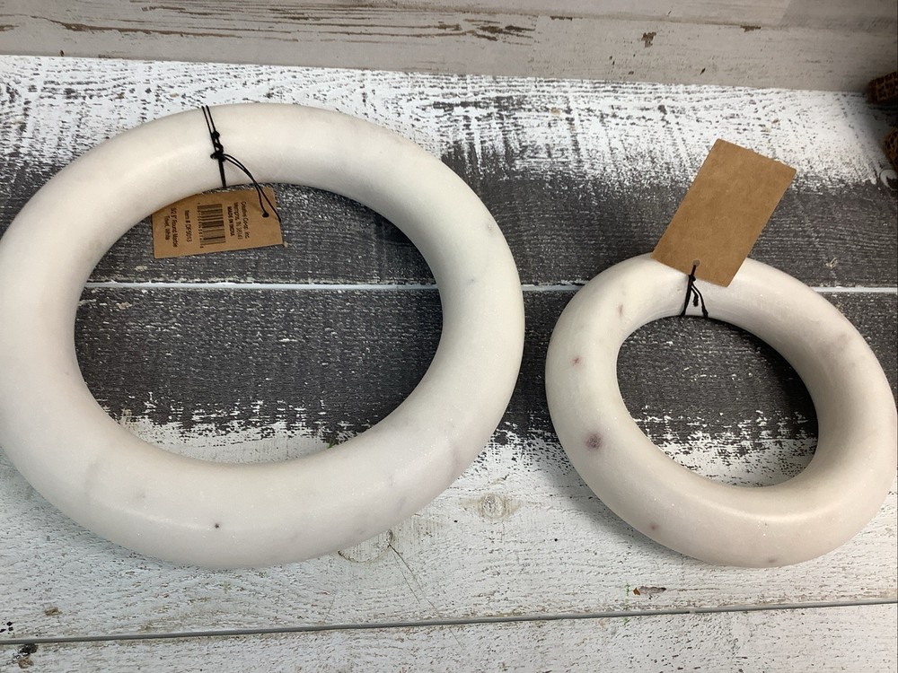 Creative Co-Op Marble Trivets for Dining Table, Set of 2
