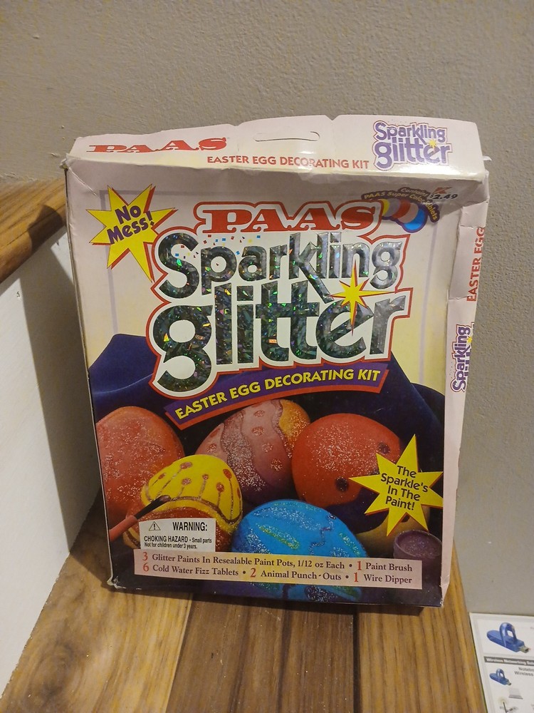 Vintage PAAS Sparkling Glitter Easter Egg Decorating Kit 2001  glitter paint