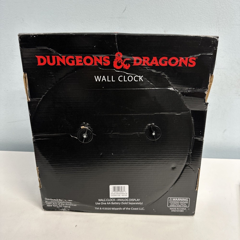 Dungeons & Dragons Dungeon Master Clock NEW Box distressed/light scratches frame
