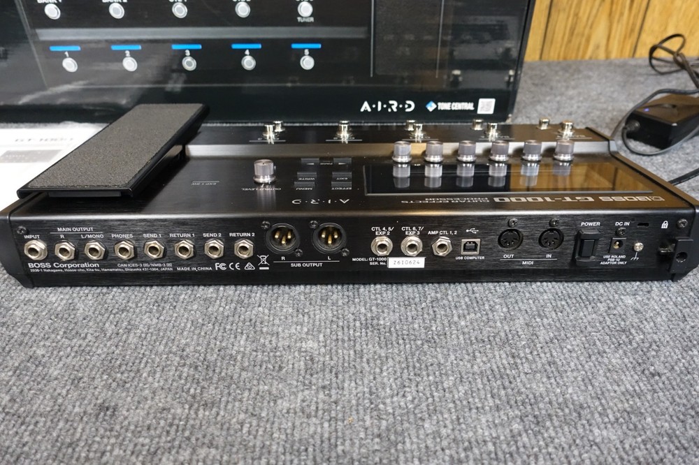 Boss GT-1000 Guitar Multi Effects Processor